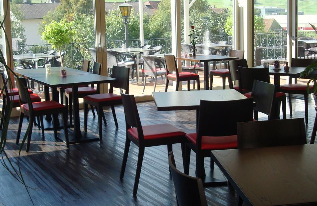 Hotel Gasthof Kreuz 웰셴로어 외부 사진