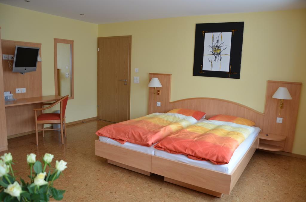 Hotel Gasthof Kreuz 웰셴로어 외부 사진